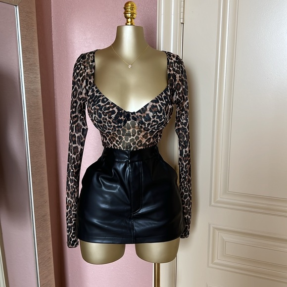 Berlin’s Boutique Tops - Last 3..SOFIA Leopard Print Mesh Bodysuit